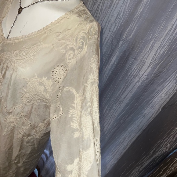 Johnny Was long sleeve top - Picture 4 of 8